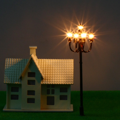 Κίνα T52 6V 7cm φωτεινό μικροσκοπικό φως Lamppost οδών πρότυπο για το σχεδιάγραμμα τραίνων προμηθευτής