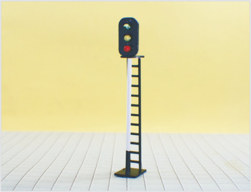 Κίνα T149 HO 6V φωτεινή Street 3D μοντέλο Lamppost 6,5 cm για αμαξοστοιχίας διάταξη 7,5 εκατοστά προμηθευτής
