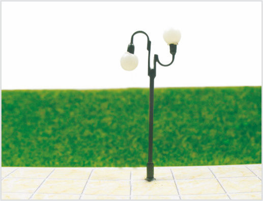Κίνα T71 Custom 6V φωτεινή Street κλίμακας μοντέλο, Lamppost 6,5 cm για διαμόρφωση αμαξοστοιχίας HO προμηθευτής