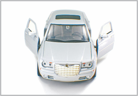 1/24 Diecast πρότυπα αυτοκίνητα κλίμακας συνήθειας κραμάτων άσπρα ως σπίτι Decoratio &amp; συλλογή προμηθευτής
