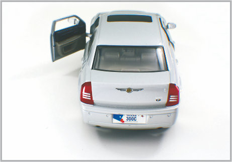 1/24 Diecast πρότυπα αυτοκίνητα κλίμακας συνήθειας κραμάτων άσπρα ως σπίτι Decoratio &amp; συλλογή προμηθευτής