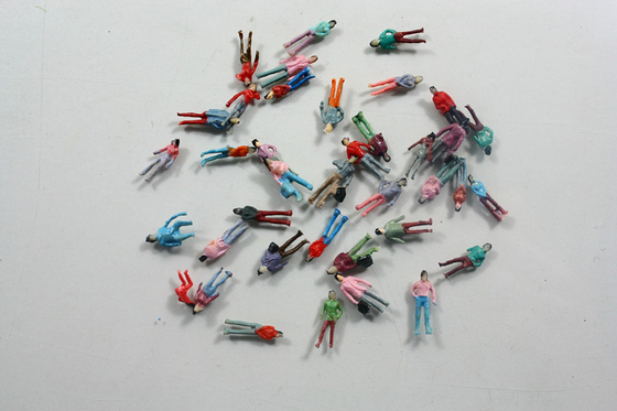 Πρότυπα χρωματισμένα άνθρωποι σχήματα 1.3cm κλίμακας P150-13B 1:150 αρχιτεκτονικά προμηθευτής